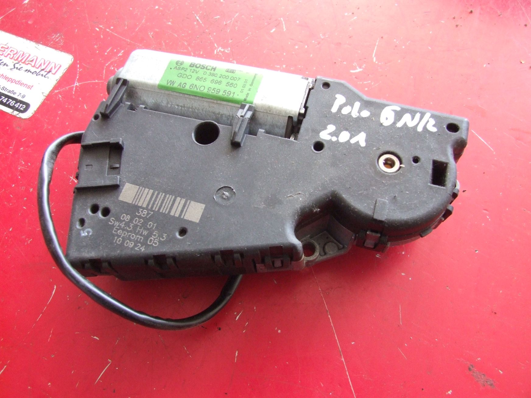 Schiebedachmotor aus VW Polo 6N 2 Bosch 0390200007 / 6N0959591 (gebraucht)