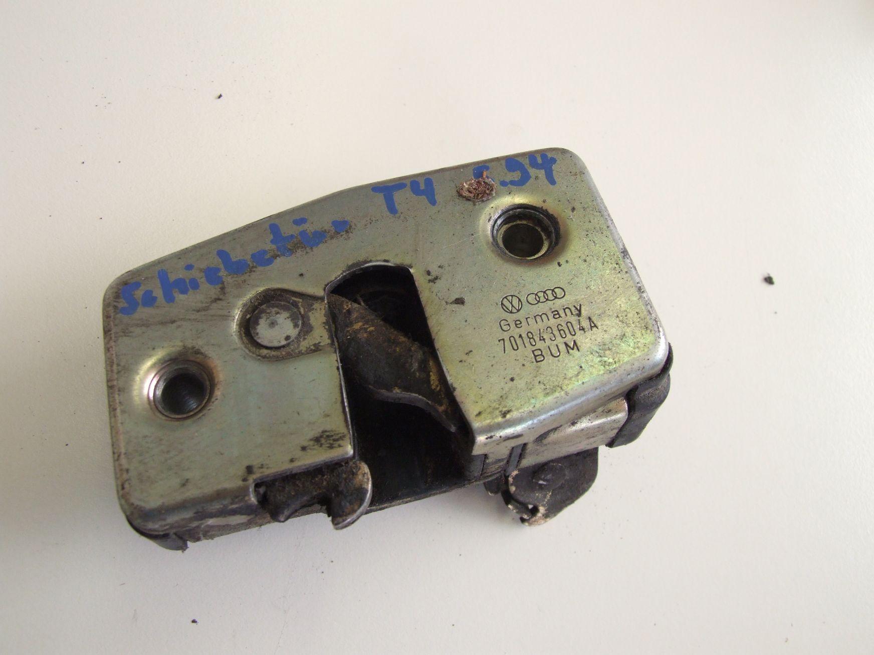 Schiebetürschloß aus VW T4 / 701843604A (gebraucht)