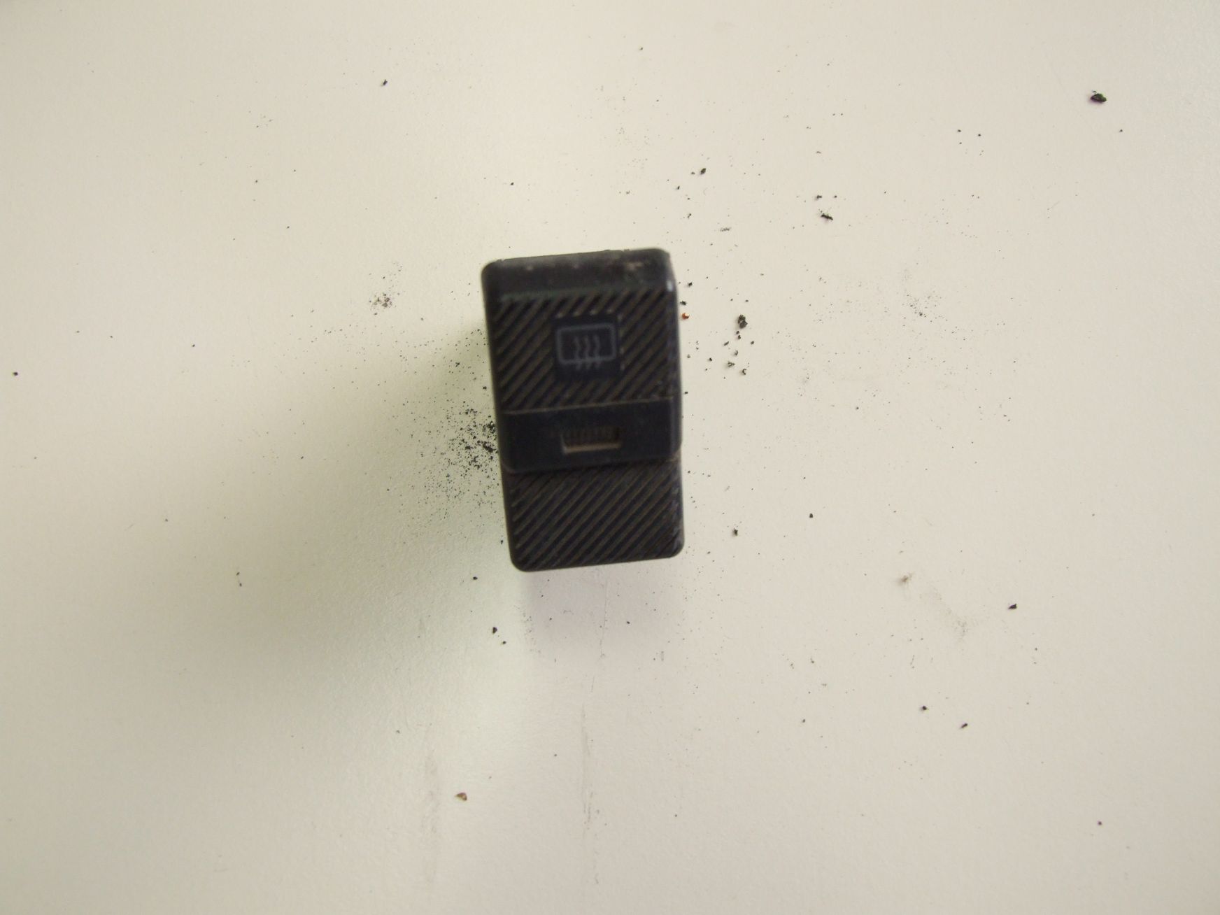 Schalter Heckscheibe aus VW T4 / 701959621 (gebraucht)
