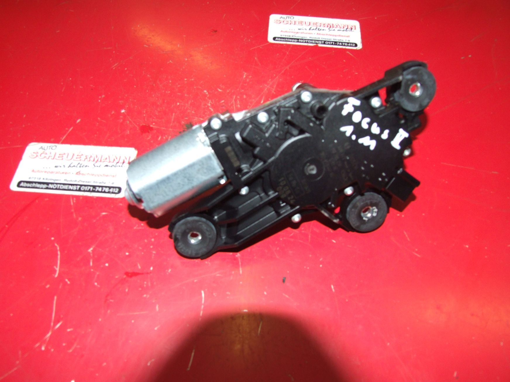 Wischermotor aus Ford Focus 2 Schrägheck Bosch 0390201210 / 3M51R17K441AG (gebraucht)