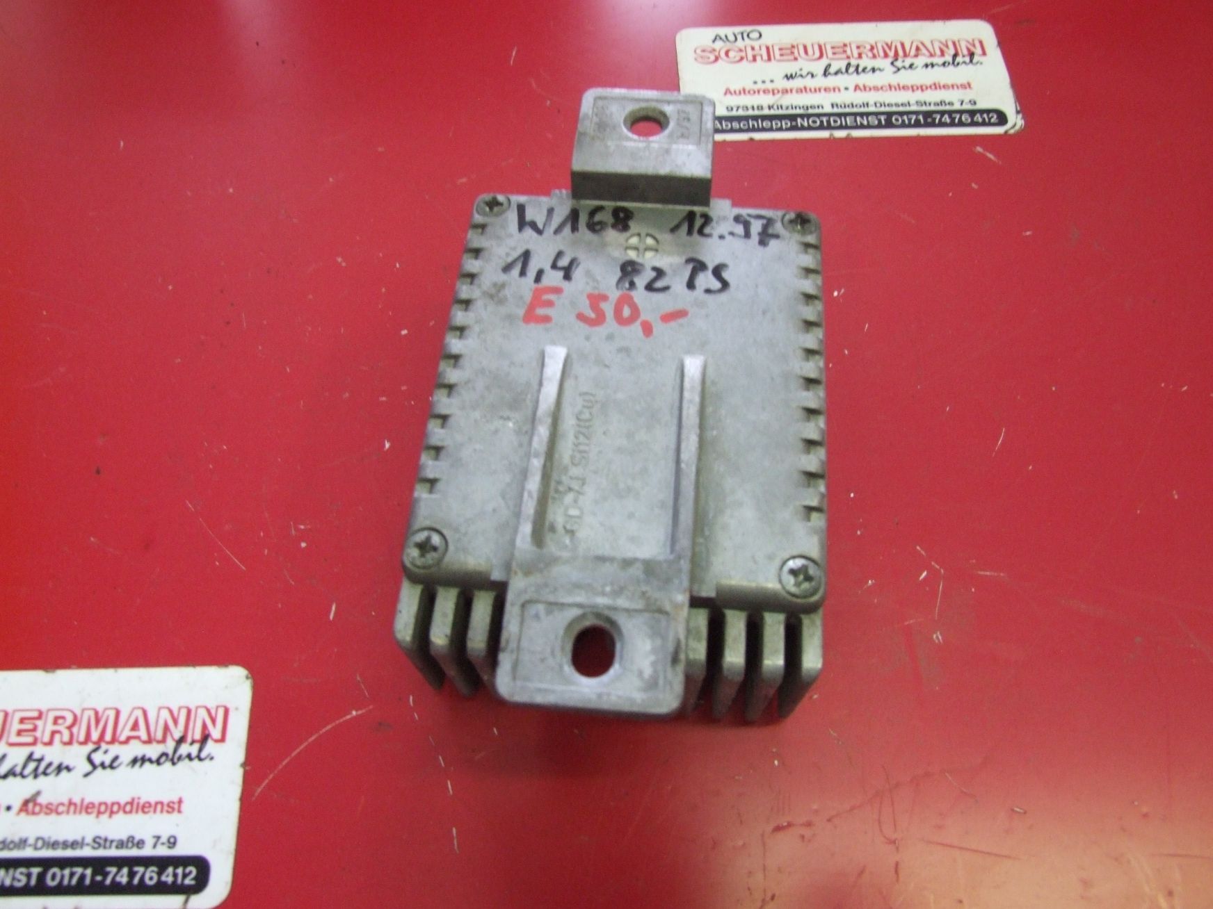 Steuergerät Lüfter aus Daimler / Mercedes W168 DB / 0235456832 (gebraucht)
