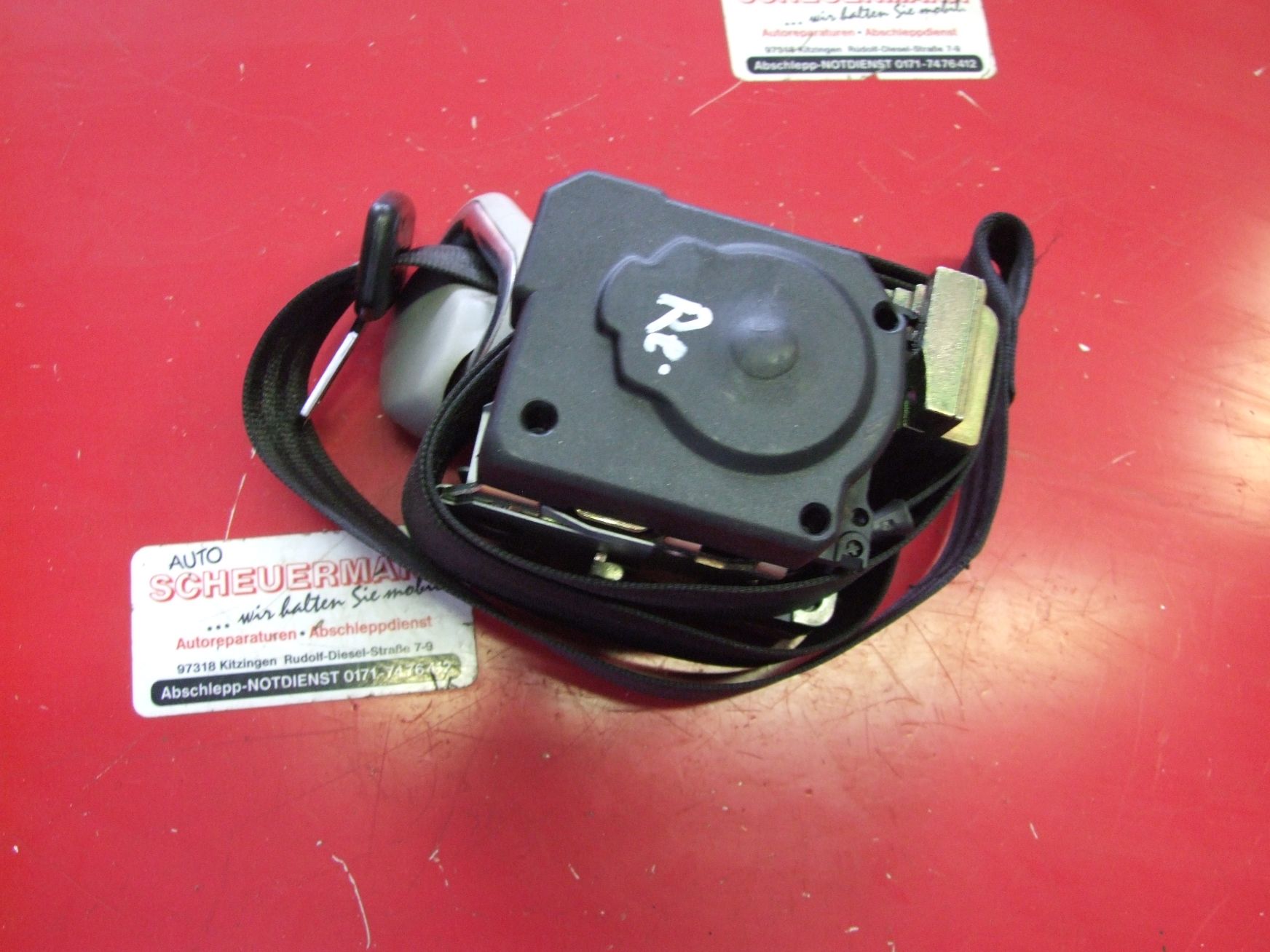 Sicherheitsgurt aus VW New Beetle TRW / 1C1857706D (gebraucht)