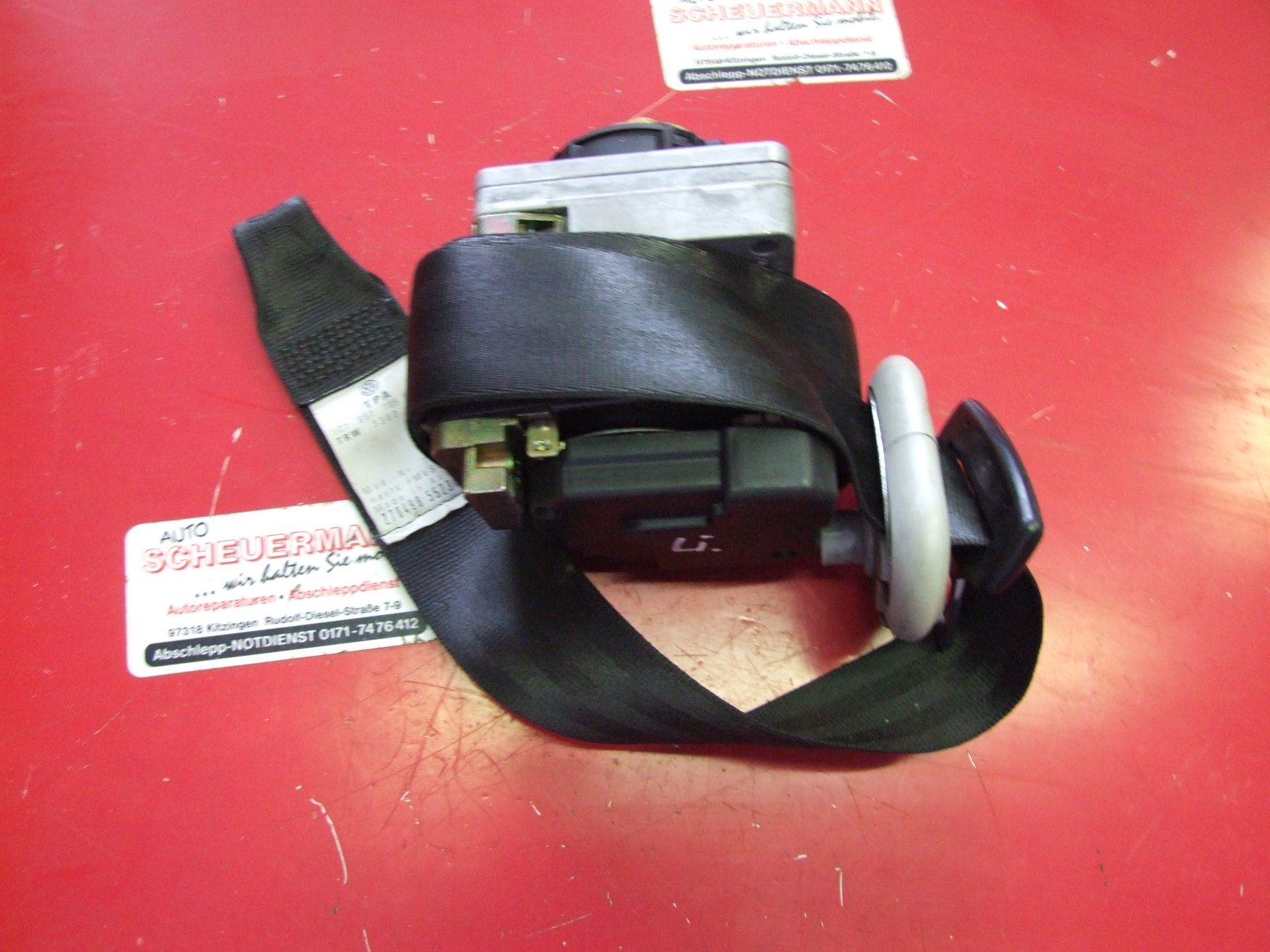Sicherheitsgurt aus VW New Beetle TRW / 1C1857705D (gebraucht)