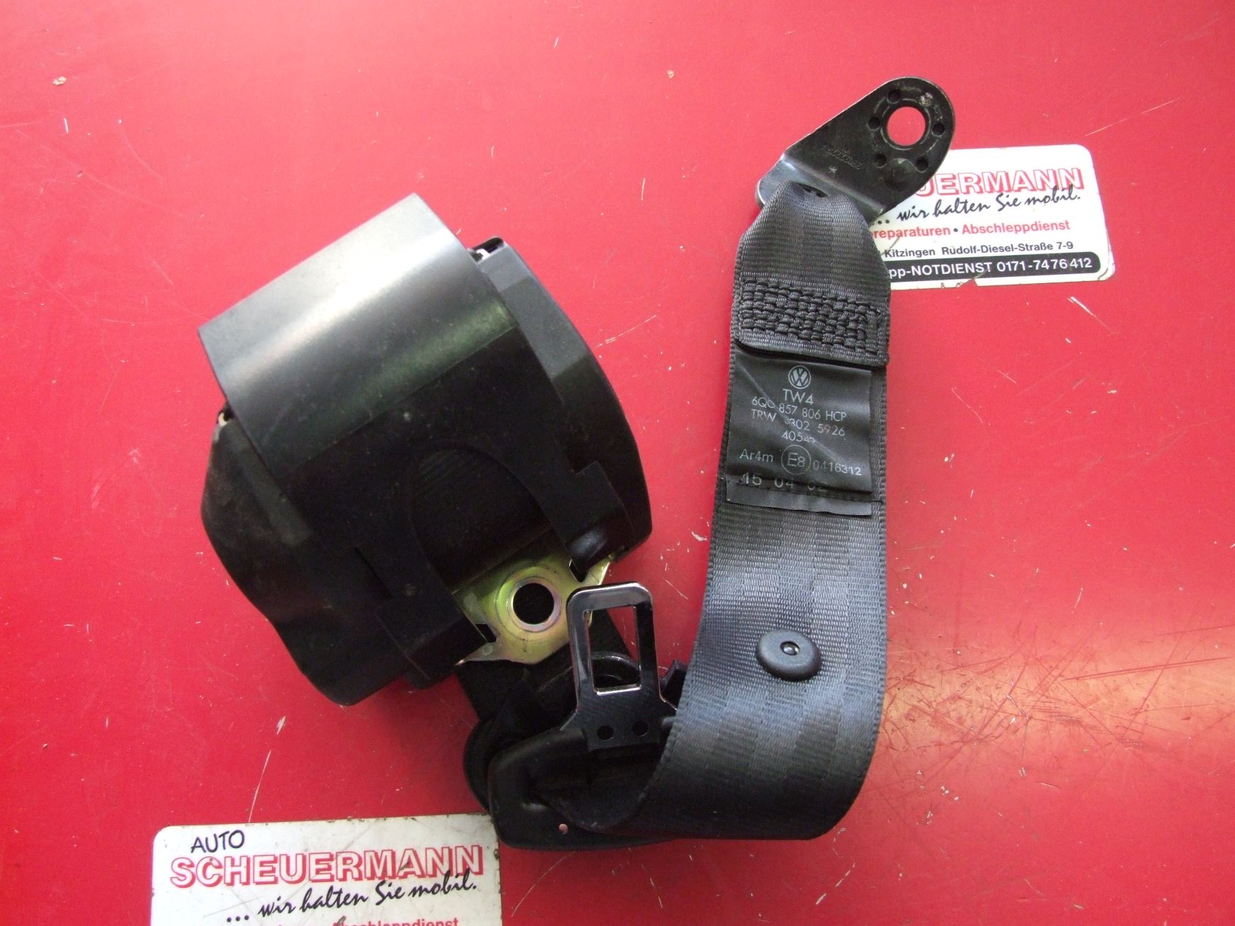 Sicherheitsgurt aus VW Polo 9N TRW / 6Q0857806 (gebraucht)