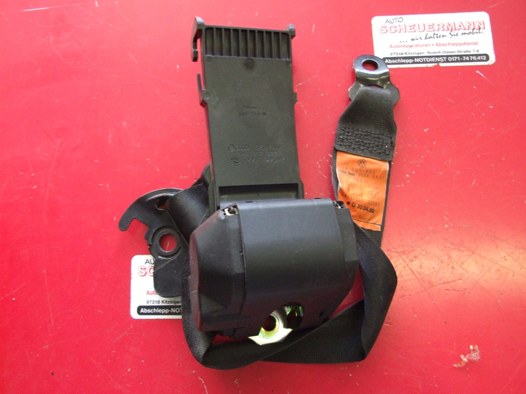 Sicherheitsgurt aus VW Golf 3 TRW / 1H4857805 (gebraucht)