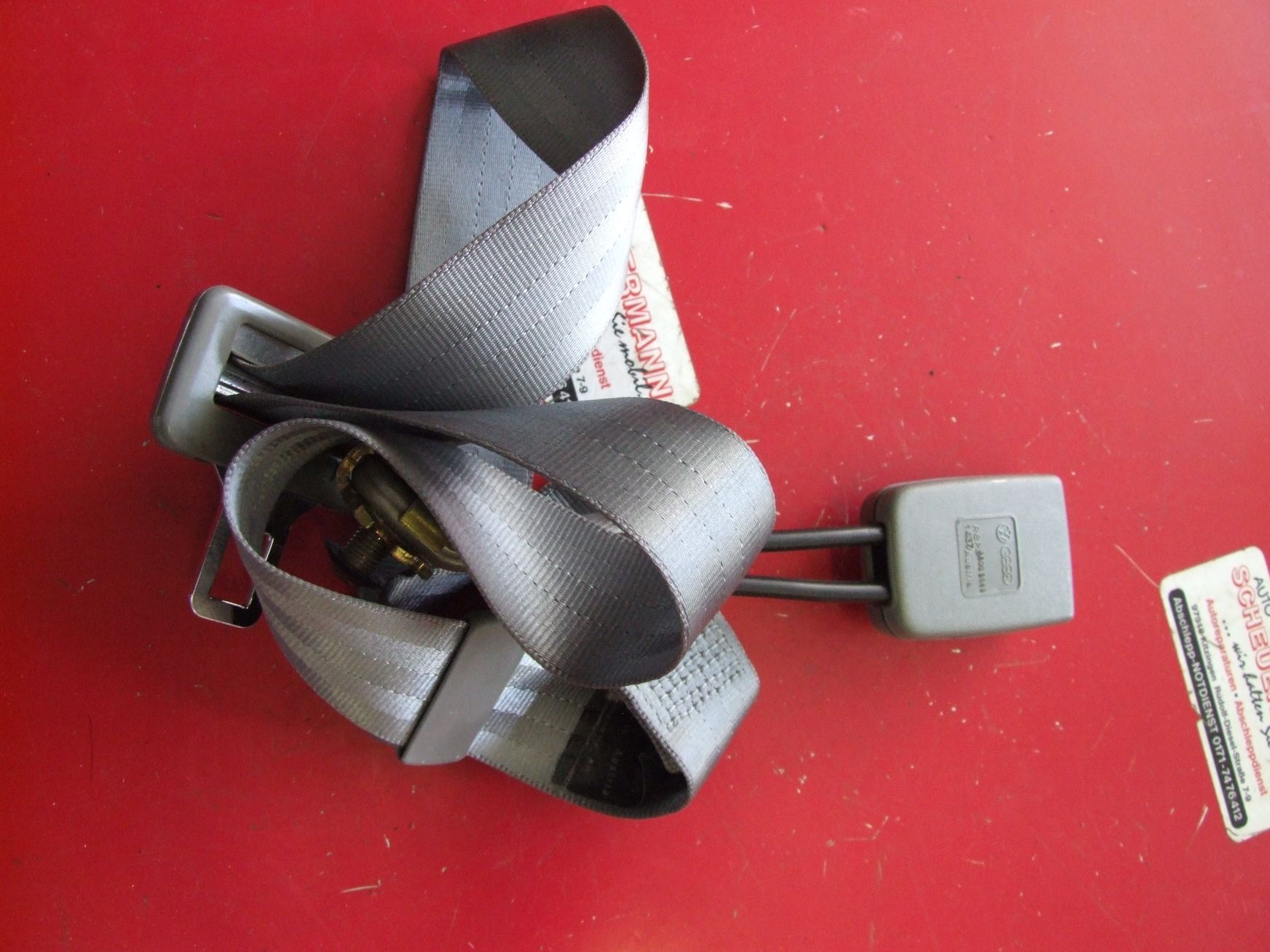 Sicherheitsgurt aus VW Golf 4 VAG / 1J0857487 (gebraucht)