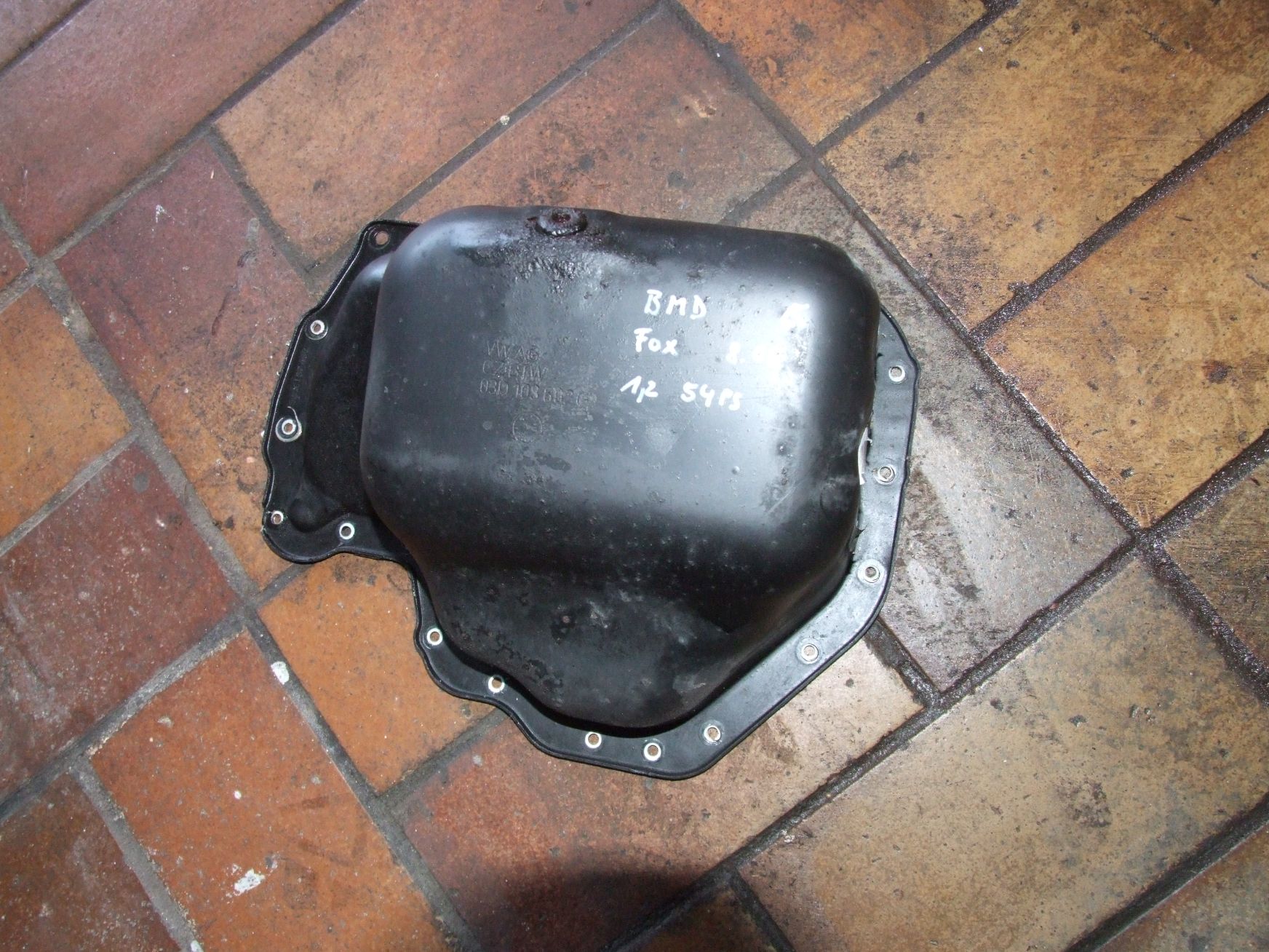 Ölwanne aus VW Fox VAG / 03D108602G (gebraucht)