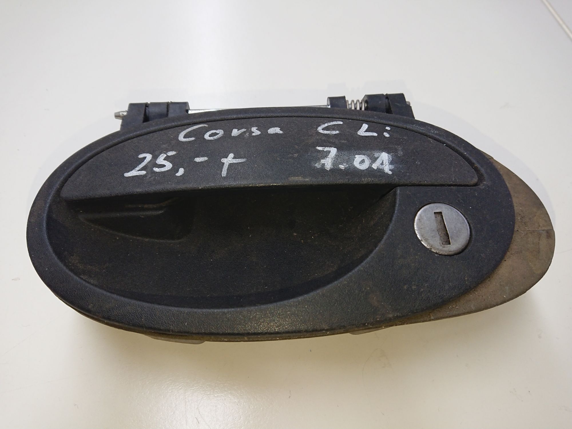 Türgriff aus Opel Corsa C GM / 09201063 (gebraucht)