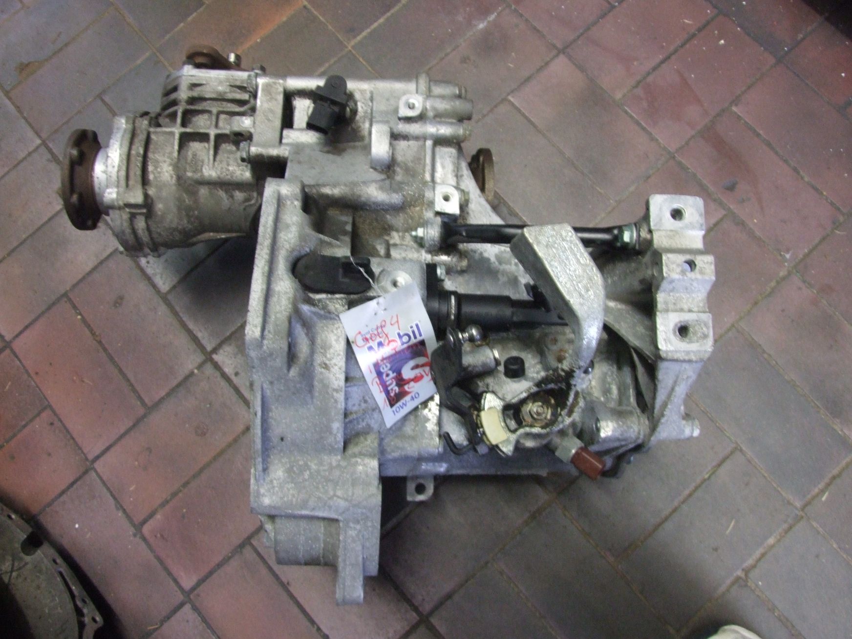 Getriebe aus VW Golf 4 4Motion Code EAH VAG 02C301107L / 02J301103F (gebraucht)