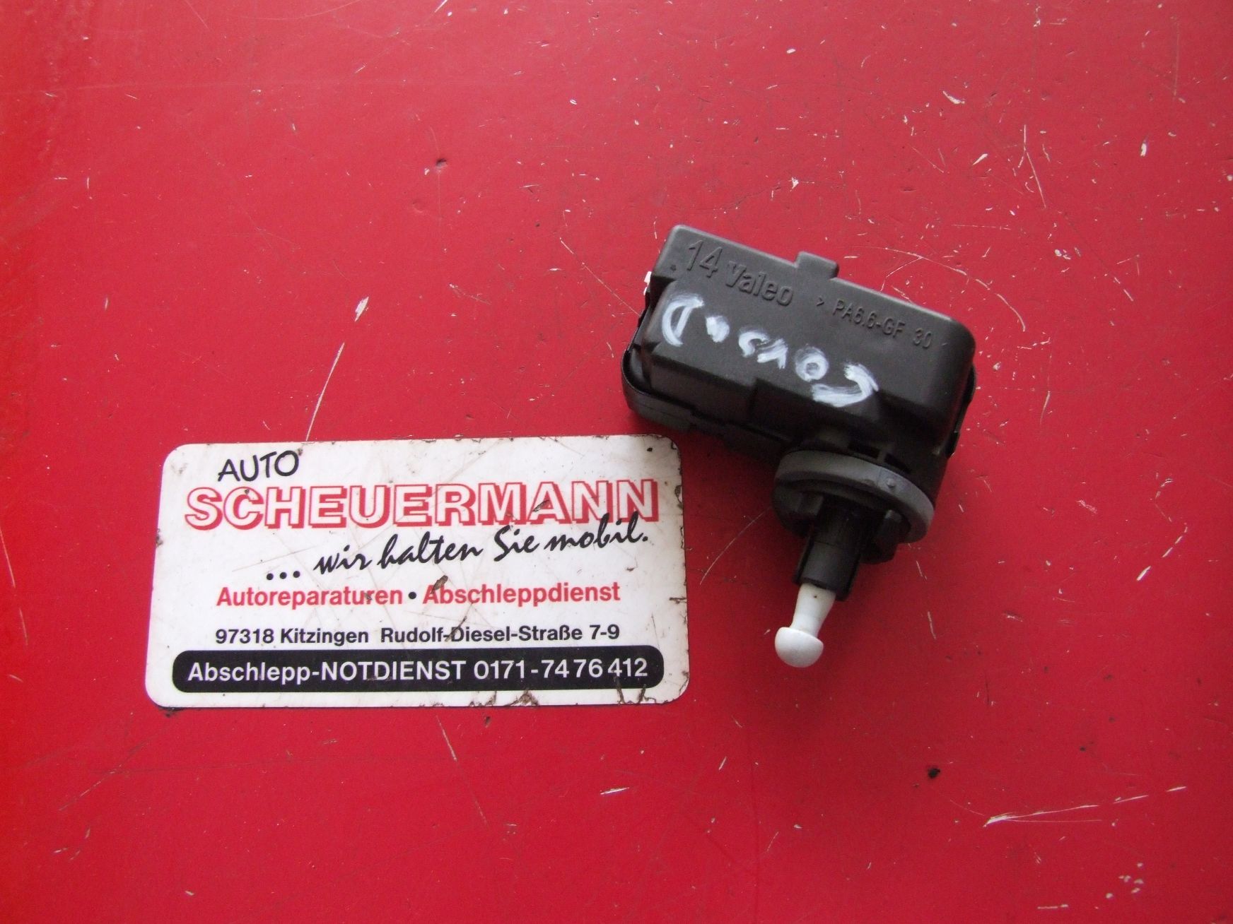 Stellmotor Scheinwerfer aus Opel Corsa D Valeo / 13129840 (gebraucht)