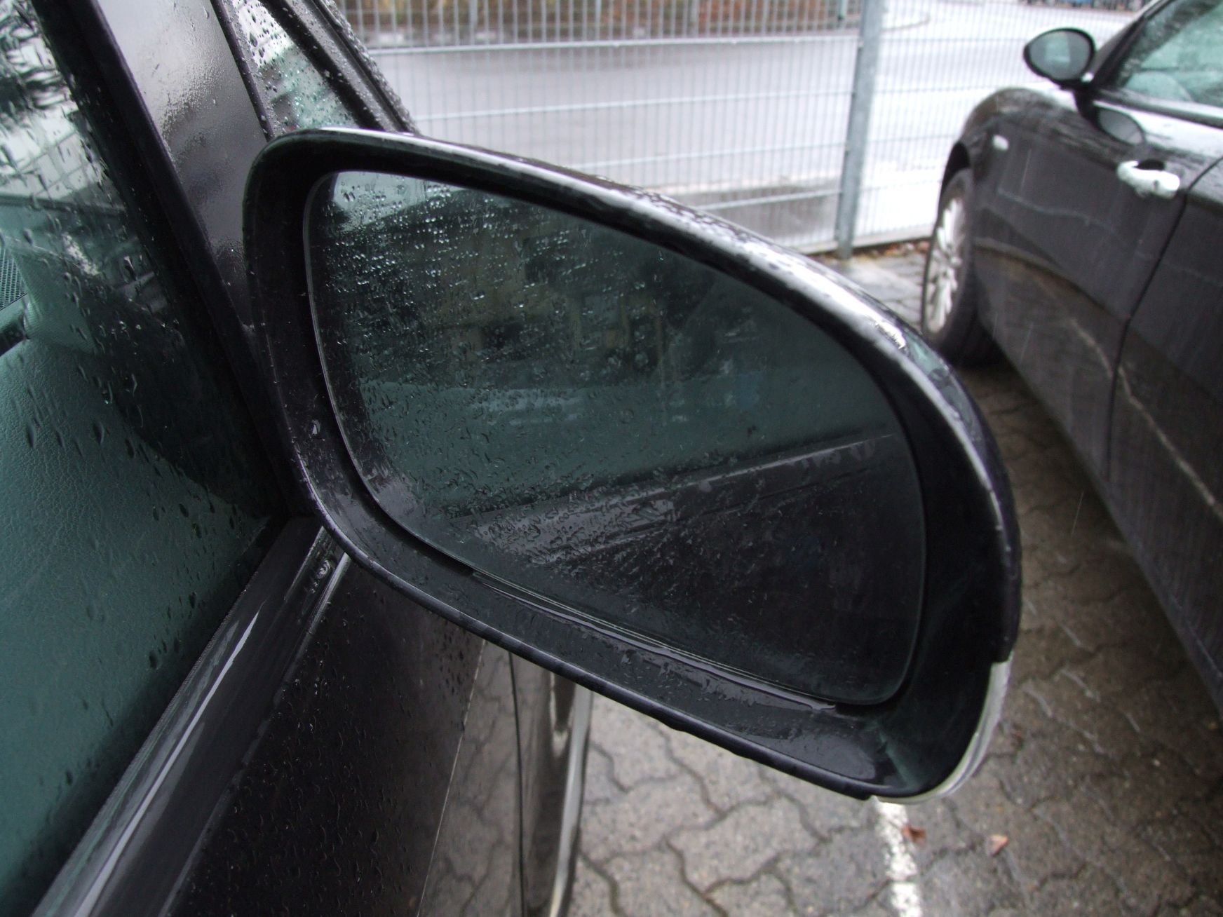 Aussenspiegel aus VW Touran VAG 1T0857538A / 1T1857508L (gebraucht)