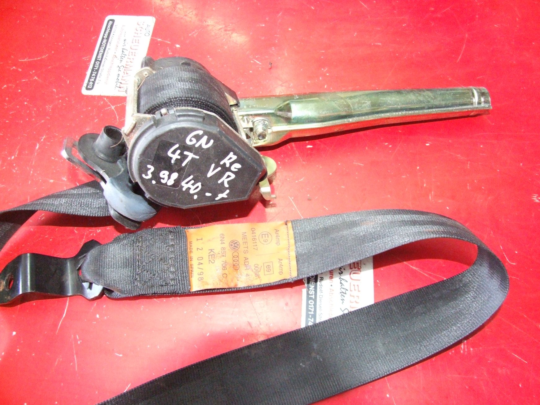 Sicherheitsgurt aus VW Polo 6N VAG / 6N4857706C (gebraucht)