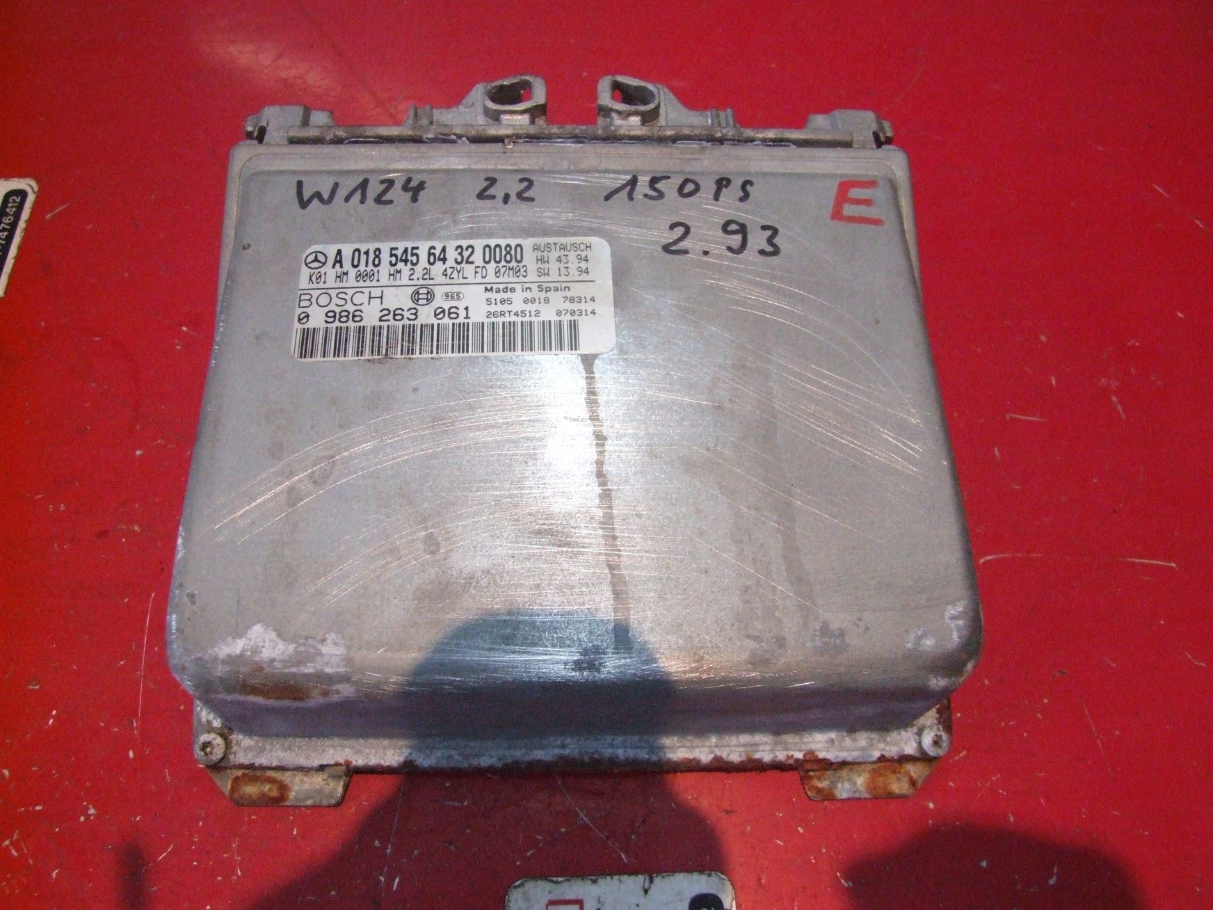 Steuergerät aus Daimler / Mercedes W124 Kombi Bosch 0986263061 / 0185456432 (gebraucht)