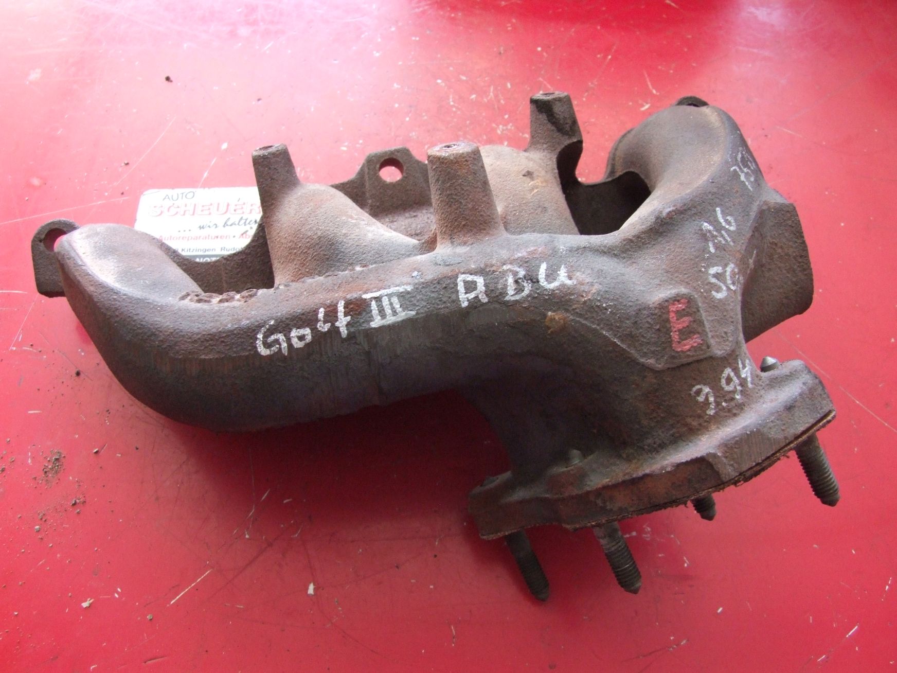 Krümmer aus VW Golf 3 VAG 030129587J / 032253033B (gebraucht)