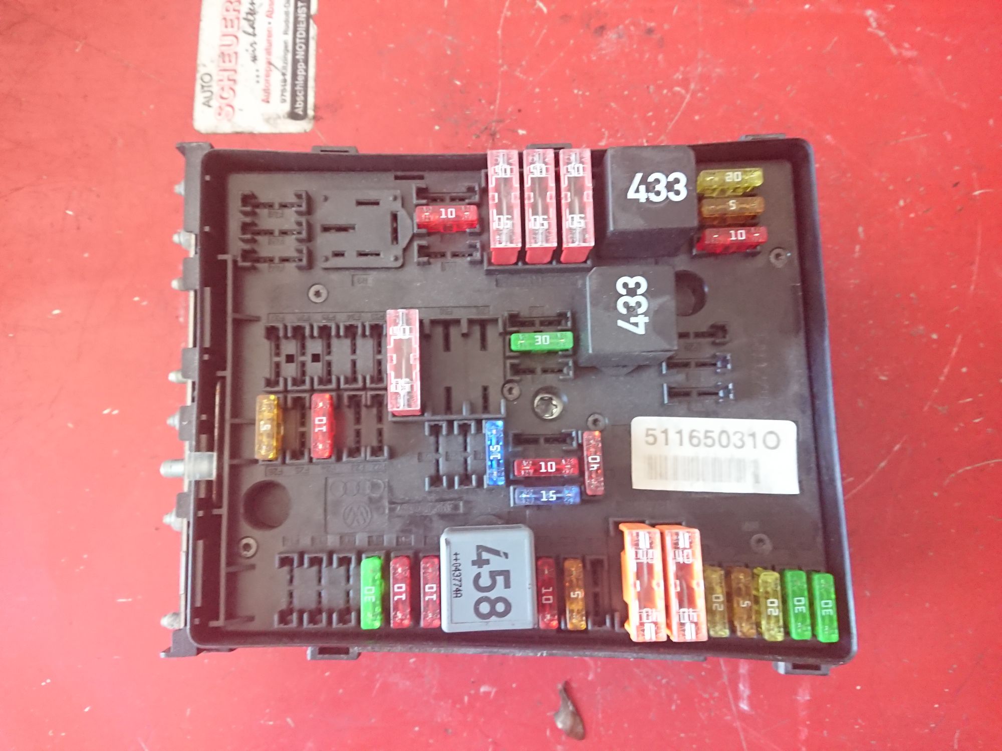 Sicherungskasten aus VW Golf 5 tyco / 1K0937124K (gebraucht)
