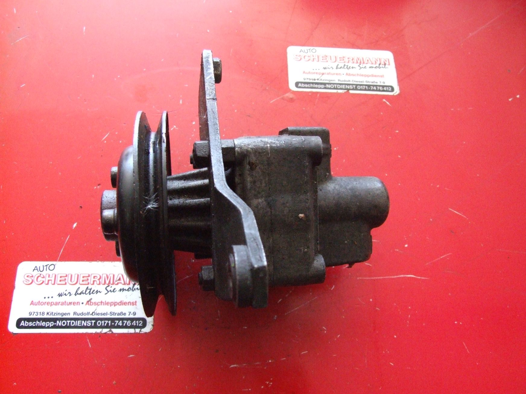 Servopumpe aus Audi Audi 80 Typ89 ZF / 026145155B (gebraucht)