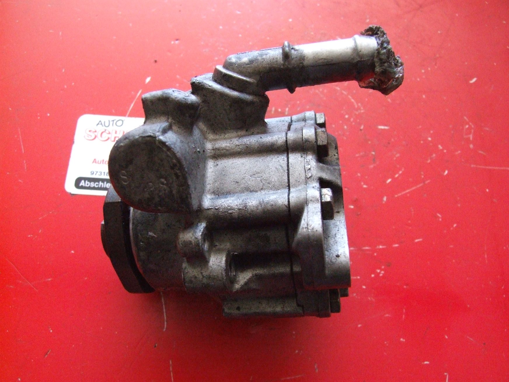 Servopumpe aus Audi A3 ZF / 06A145157 (gebraucht)