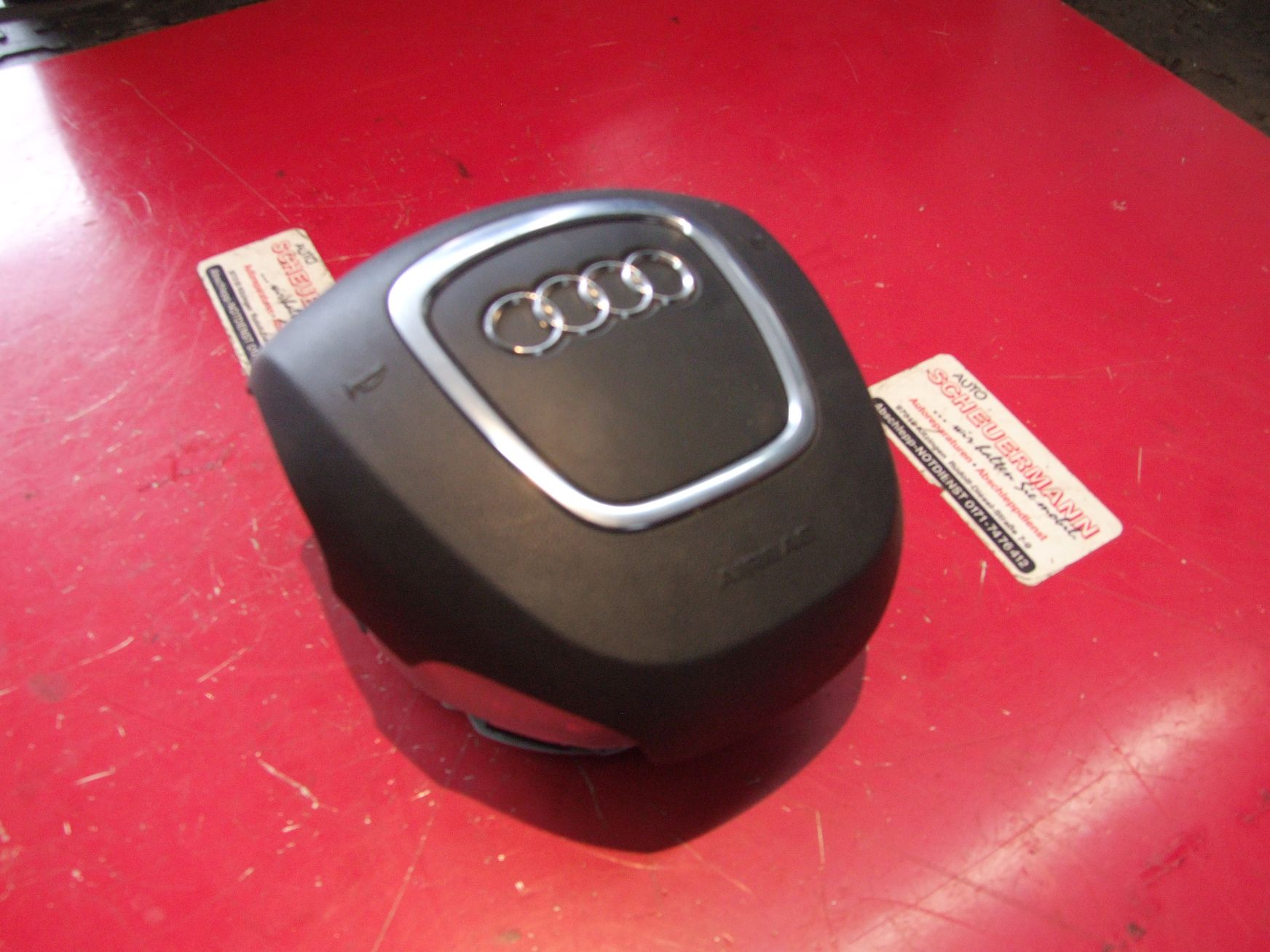 Airbag aus Audi A4 Avant VAG 8K0880201A / 8K0880201AG (gebraucht)