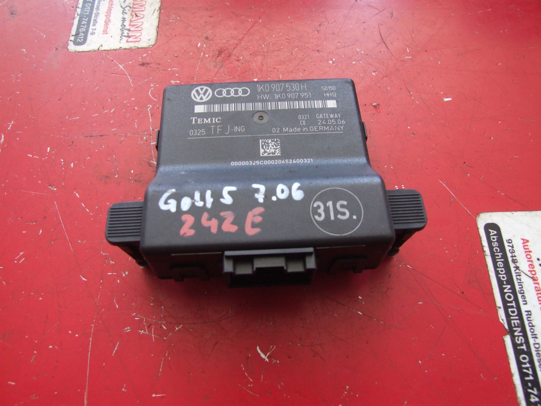 Steuergerät Gateway aus VW Golf 5 Temic / 1K0907530H (gebraucht)