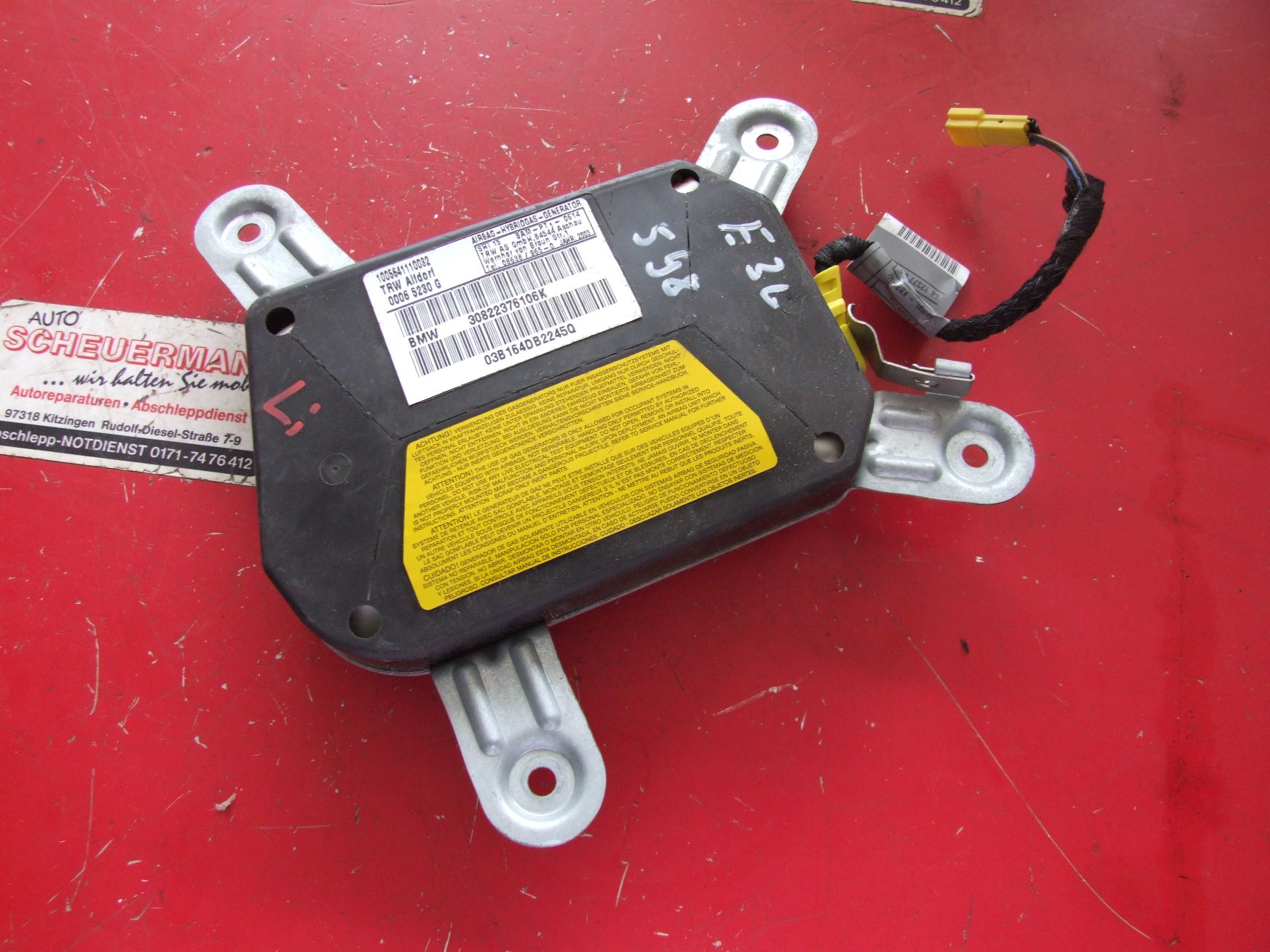 Türairbag aus BMW E36 Touring TRW 03B164DB2245Q / 30822376106K (gebraucht)