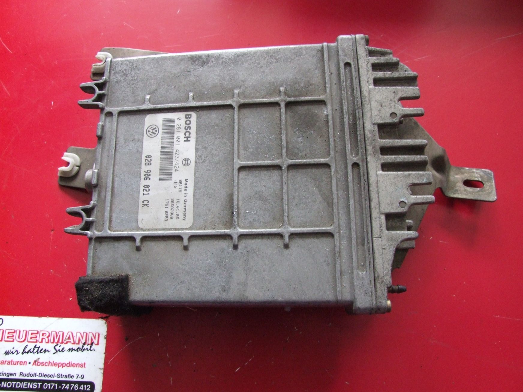 Steuergerät aus VW Typ 35 Bosch 0281001423 / 028906021CK (gebraucht)