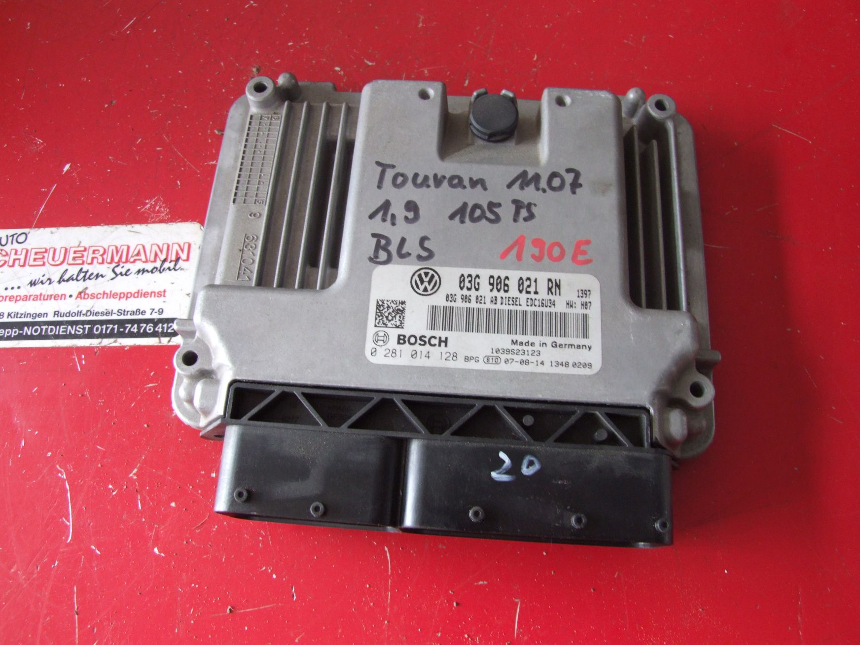 Steuergerät aus VW Touran Bosch 0281014128 / 03G906021RN (gebraucht)