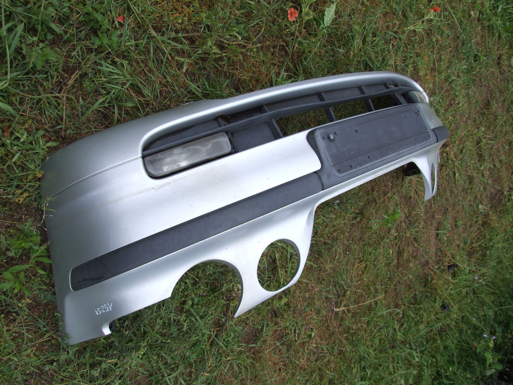 Stoßstange aus BMW E46 Compact BMW 51118252780 / 51117030890 (gebraucht)