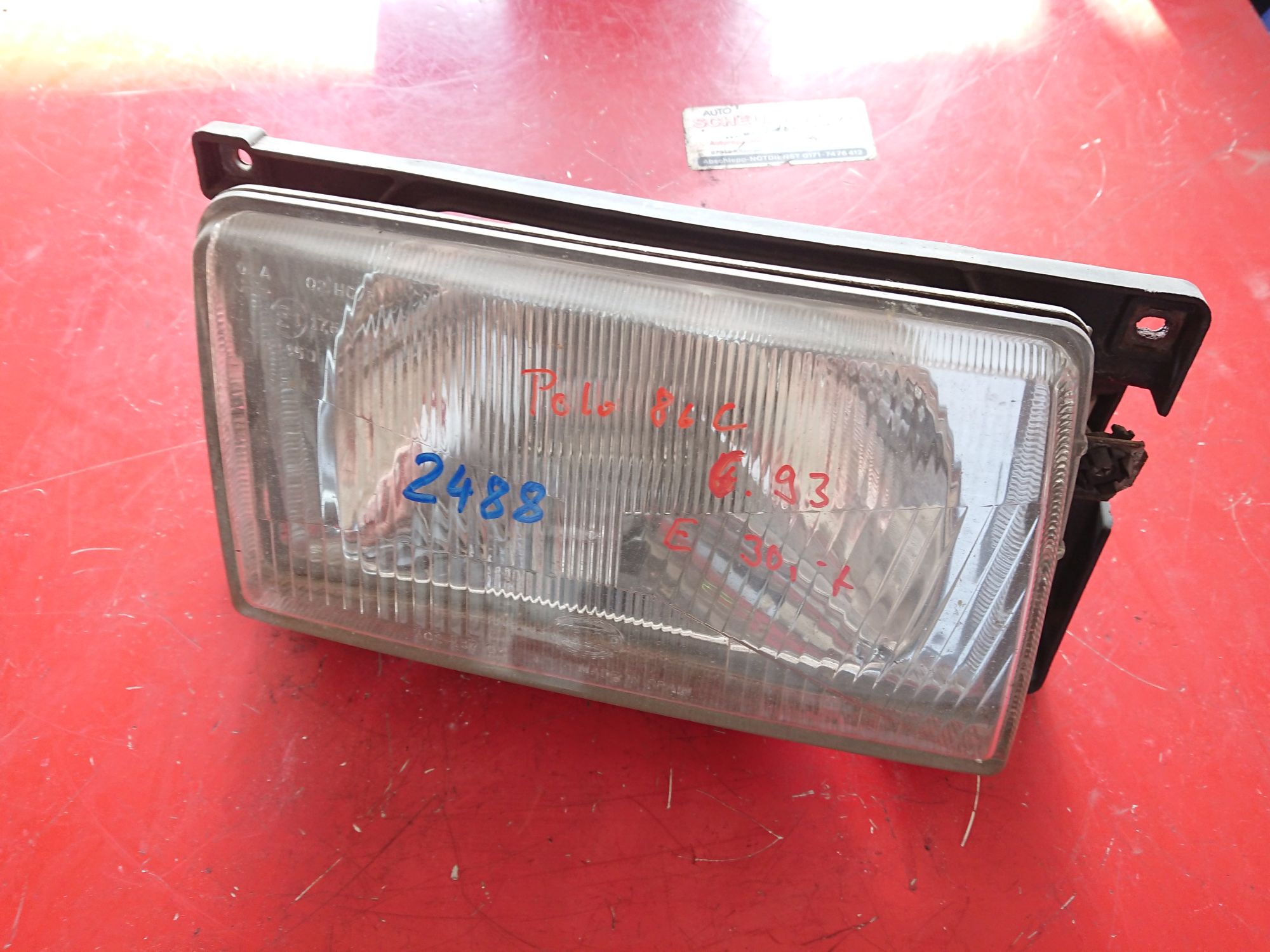 Scheinwerfer aus VW Polo 86C Hella 867941018 / 1AE006319181 (gebraucht)