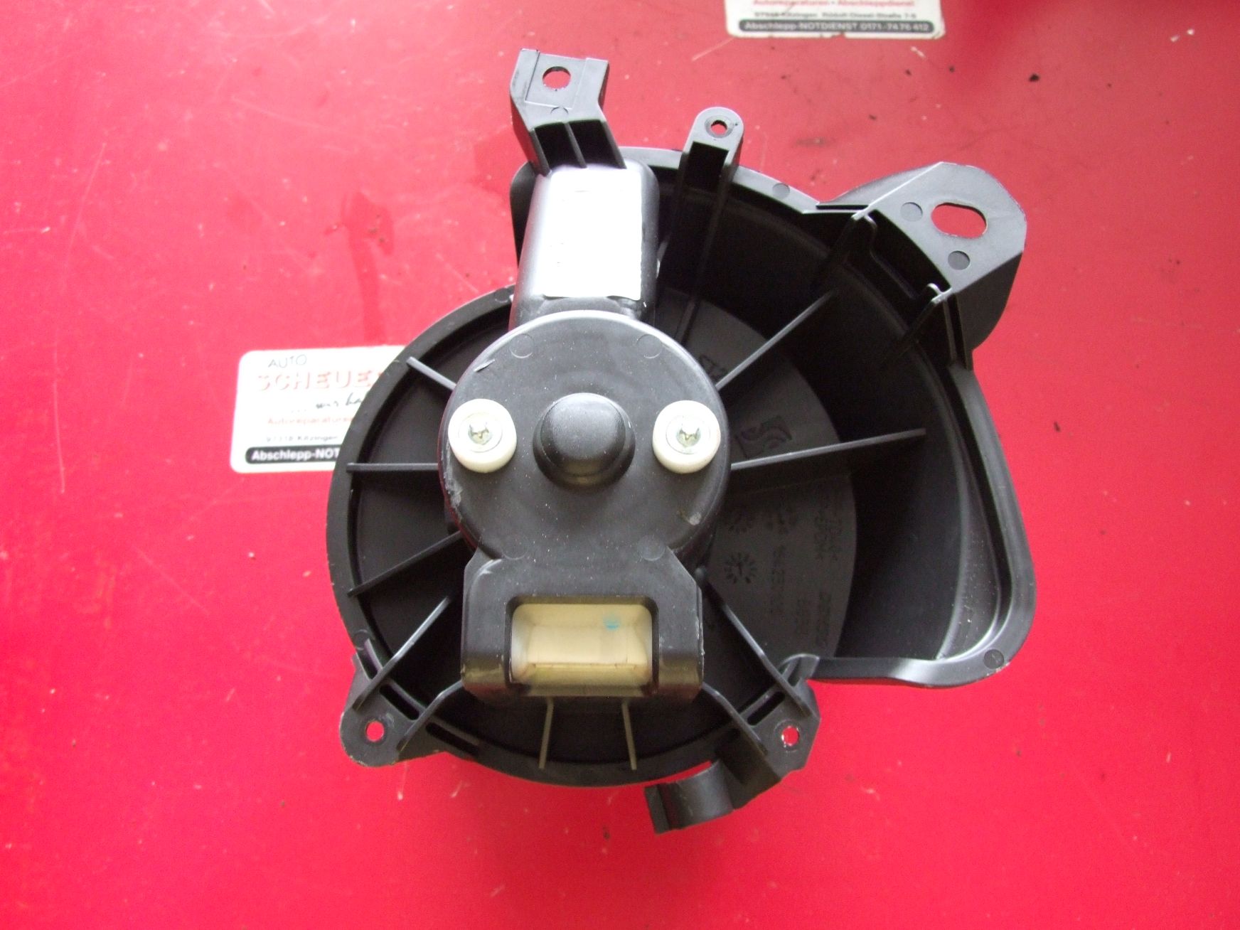 Gebläsemotor aus Opel Corsa D Denso / 13335075 (gebraucht)