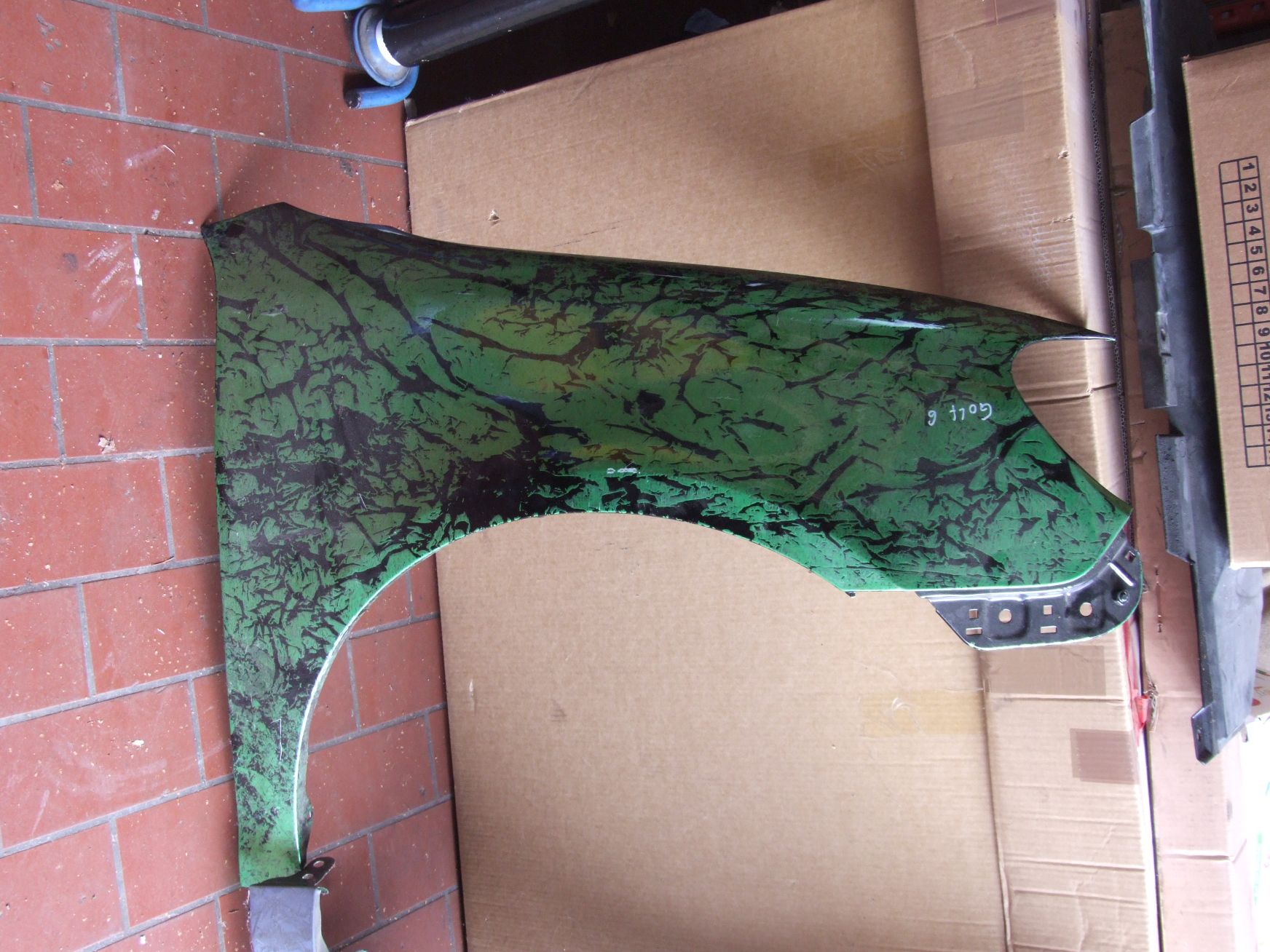 Kotflügel aus VW Golf 6 VAG 1K9821216 (gebraucht)