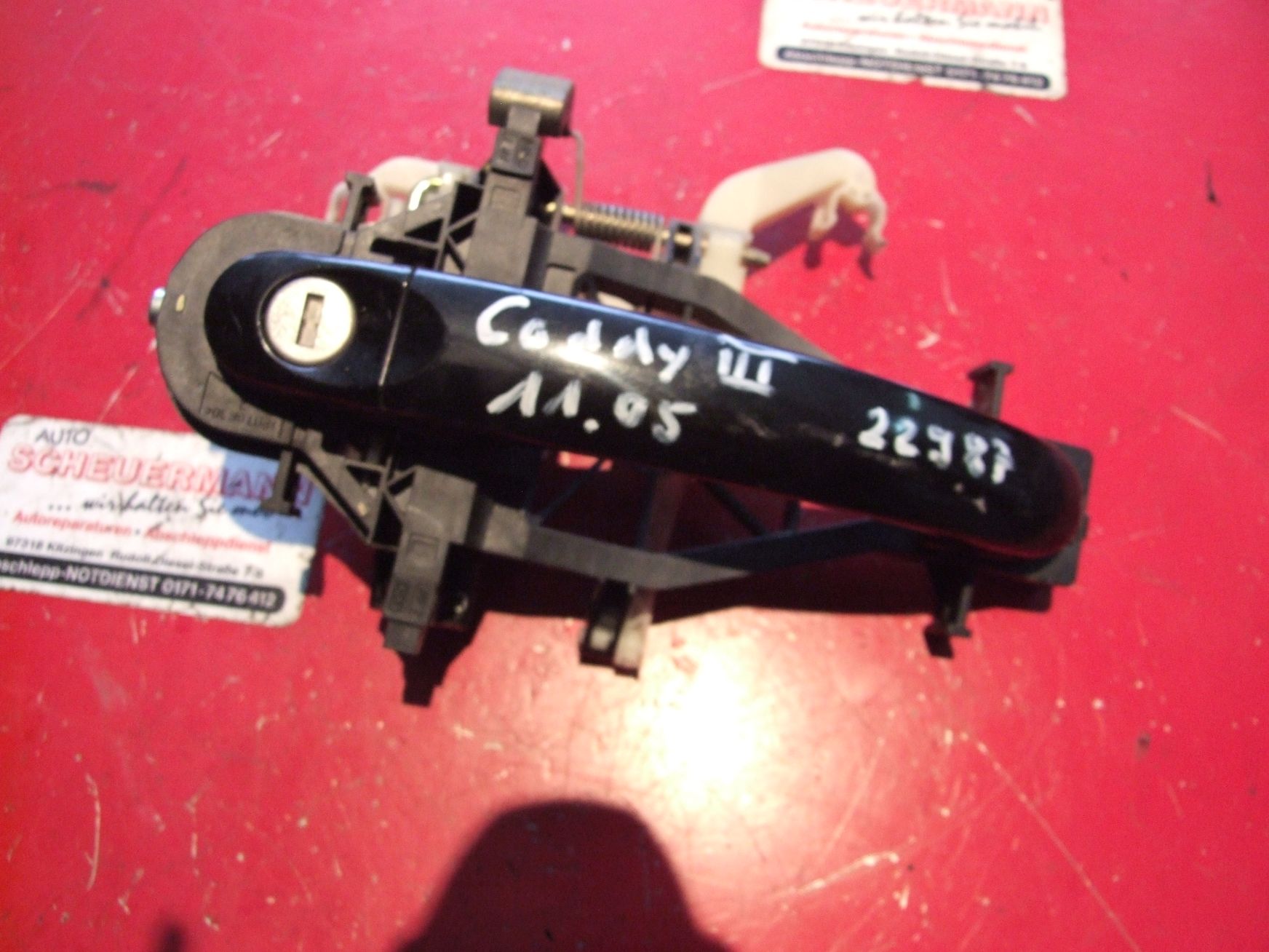 Schiebetürgriff aus VW Caddy 3 VAG / 2K0843352C (gebraucht)