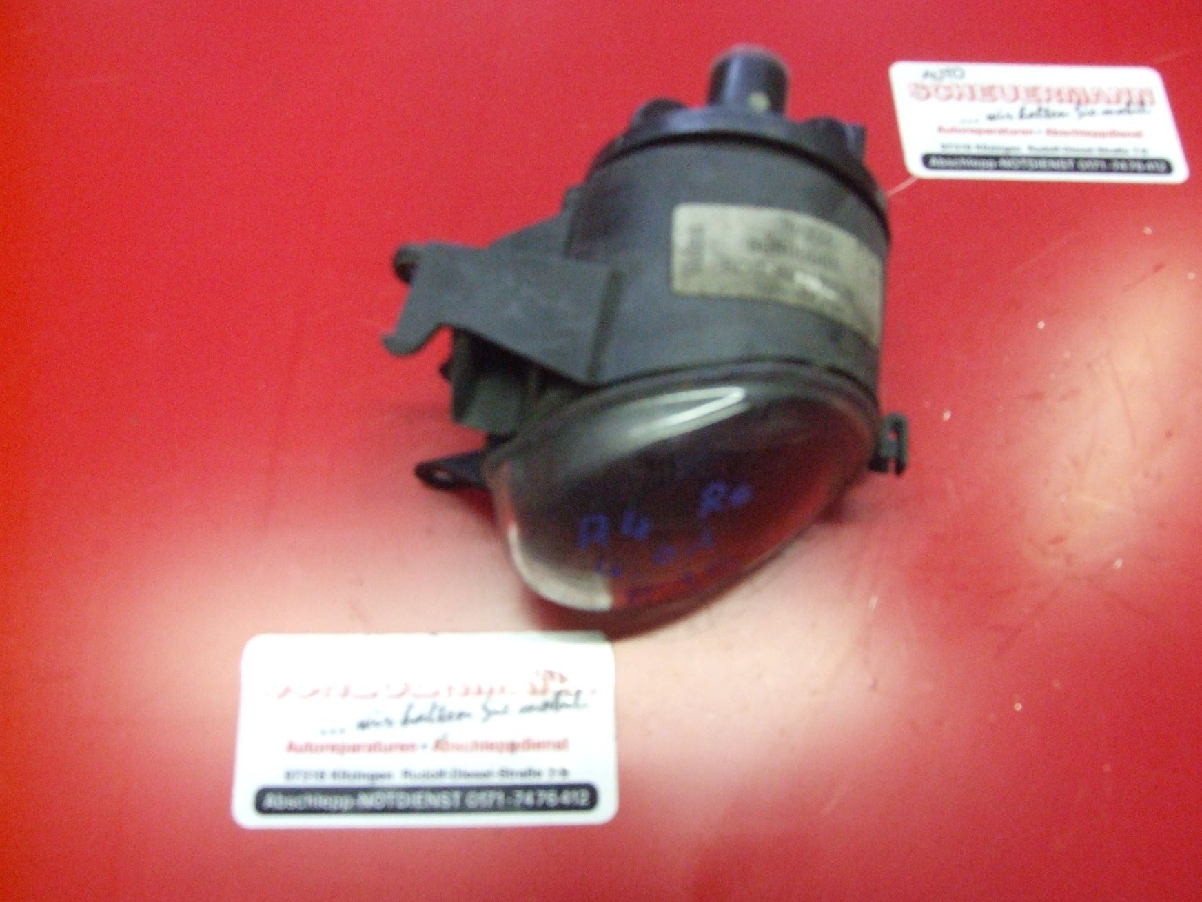 Nebelscheinwerfer aus Audi A4 Valeo / 8D0941700B (gebraucht)