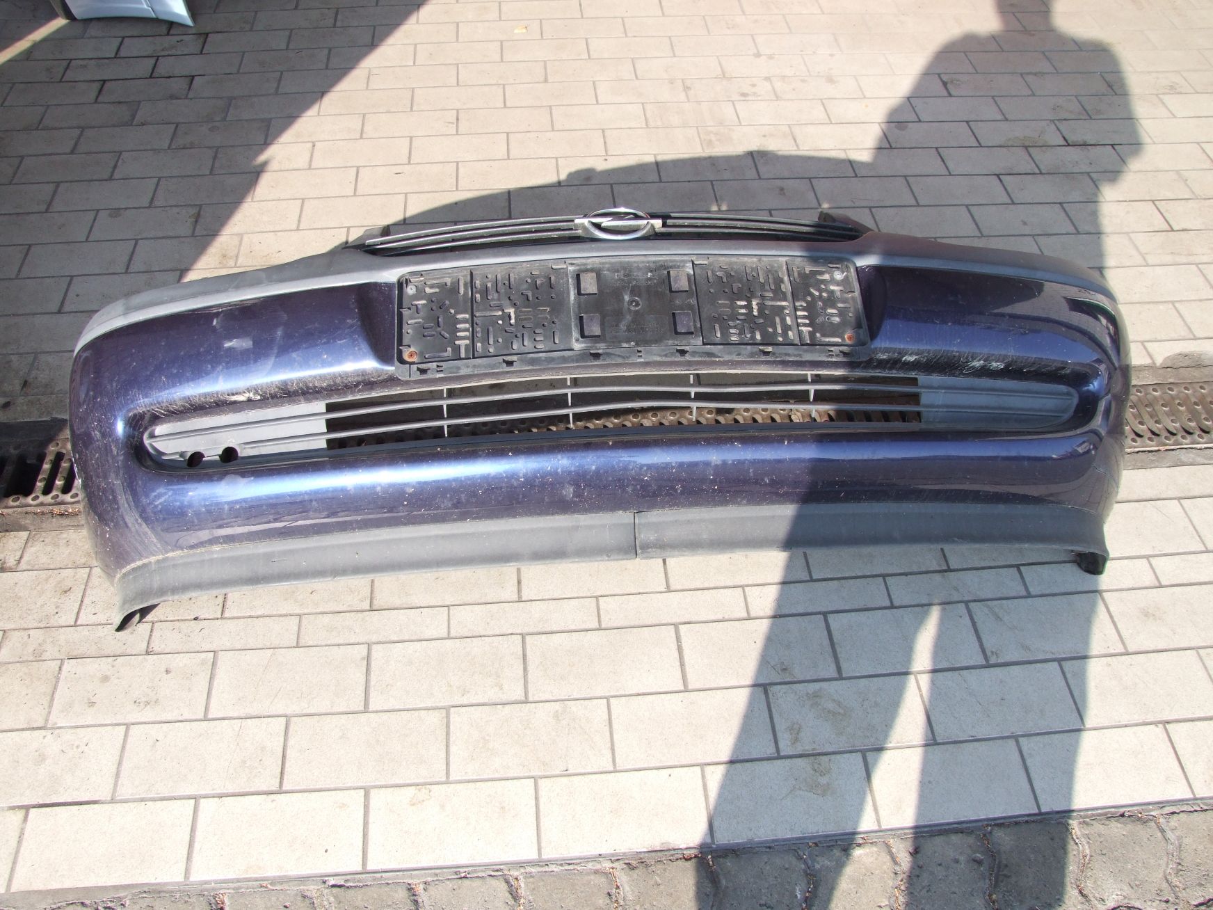 Stoßstange aus Opel Corsa B GM 1400250 / 90533005 (gebraucht)