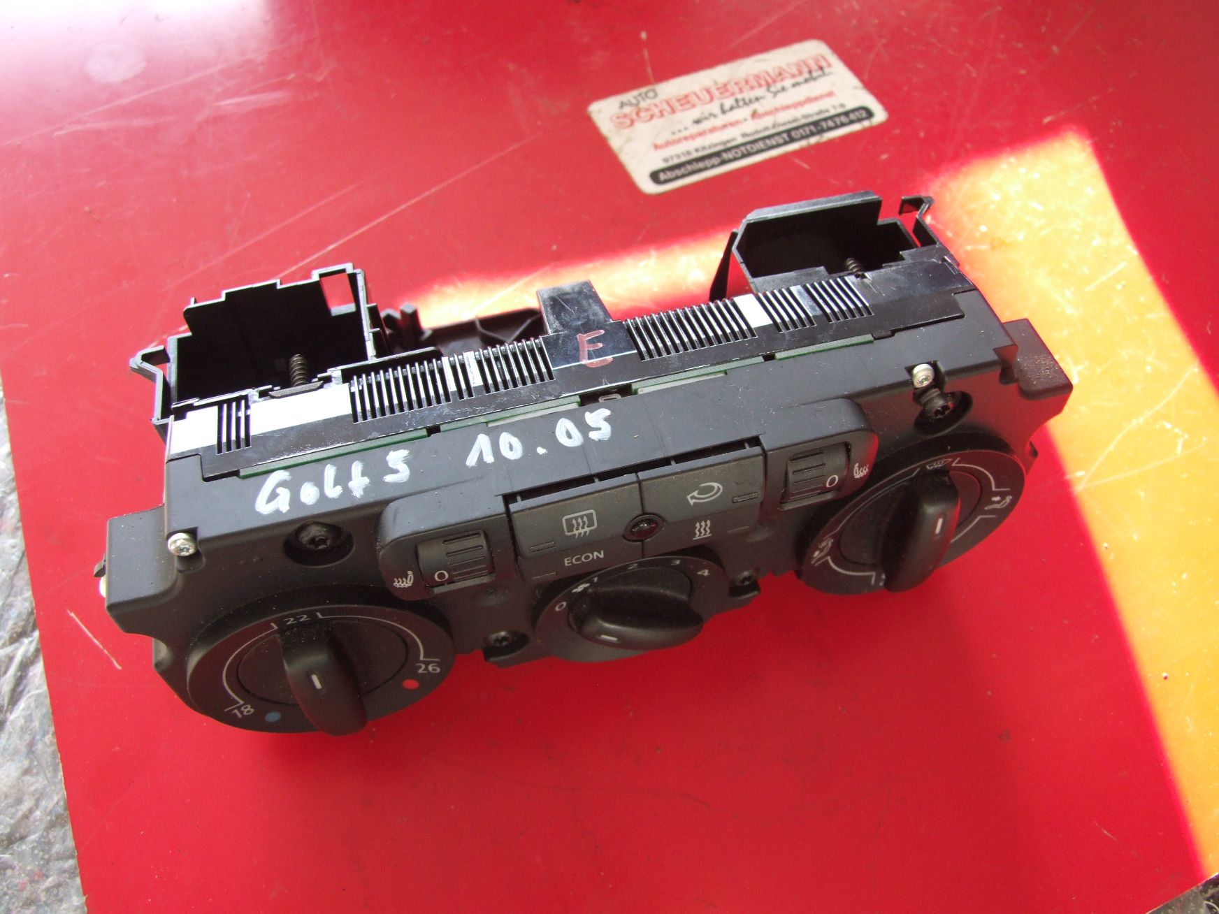 Heizungsbedienteil aus VW Golf 5 Hella 5HB00932200 / 1K1820045 (gebraucht)