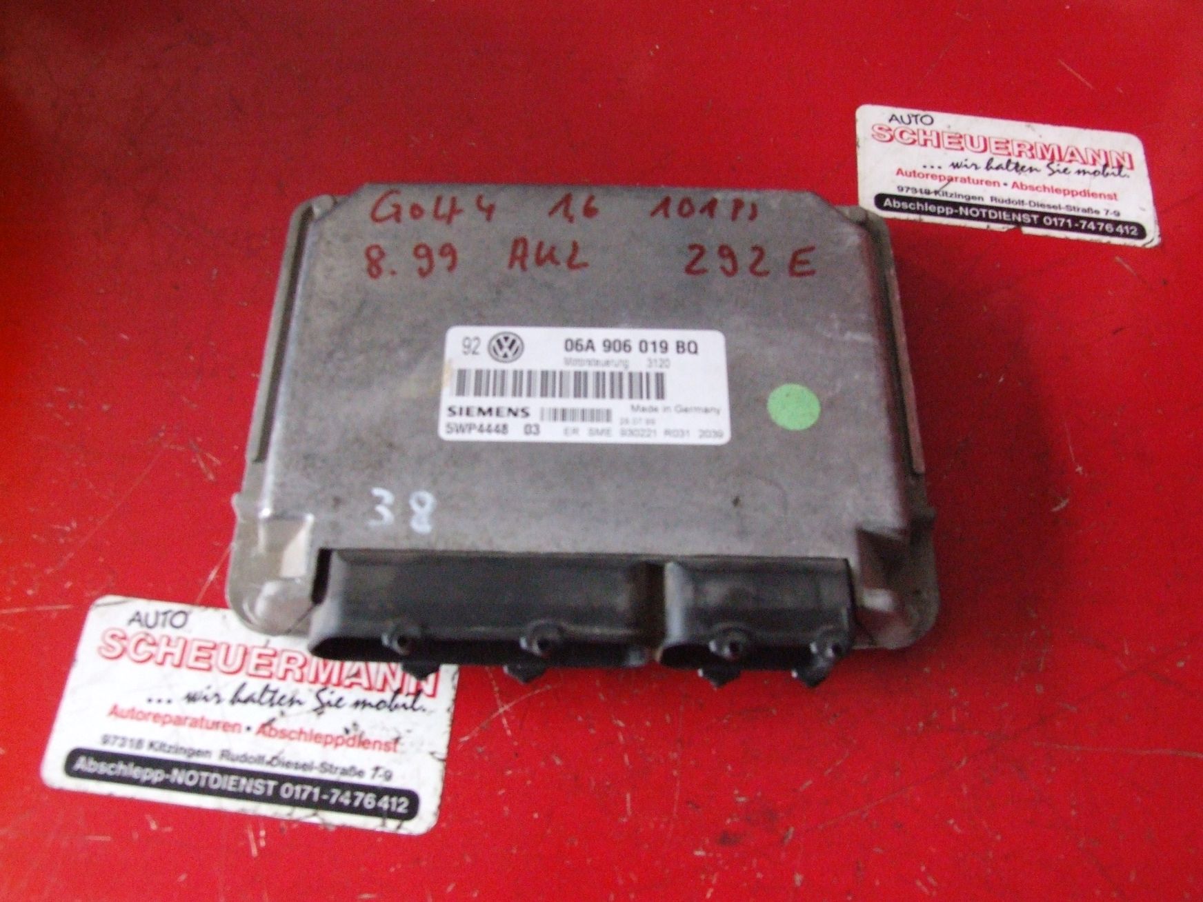 Steuergerät aus VW Golf 4 Siemens 5WP4448 / 06A906019BQ (gebraucht)
