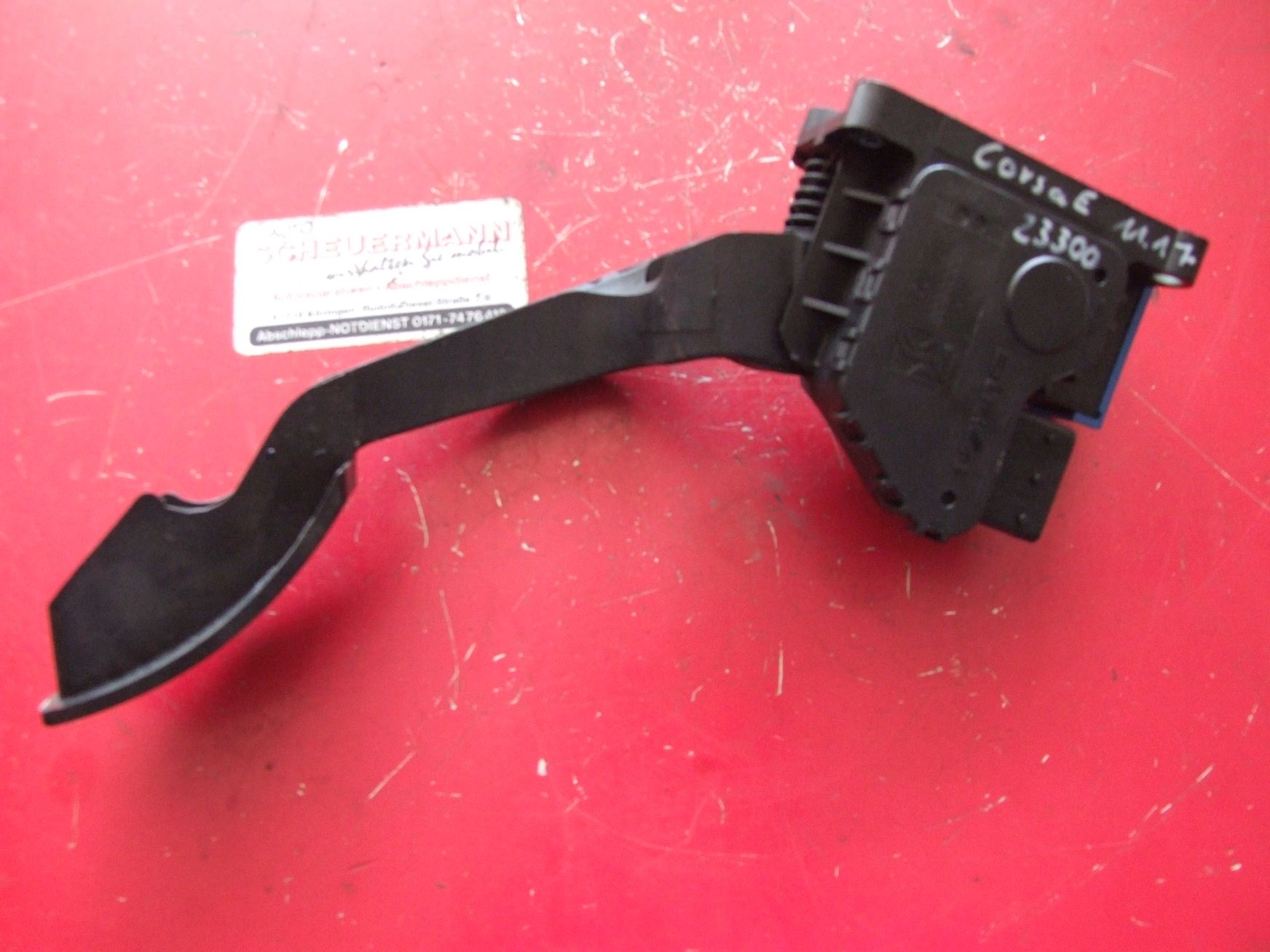 Gaspedal aus OPEL Corsa E GM / 13305806 (gebraucht)