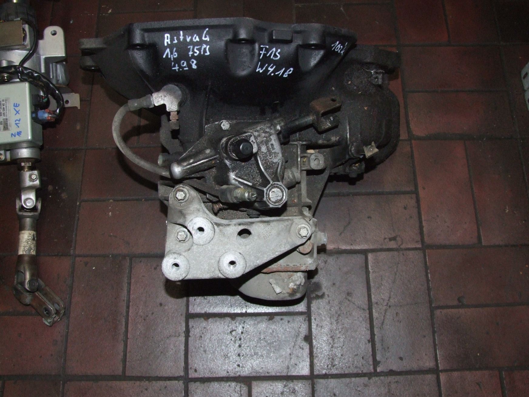 Getriebe aus Opel Astra G Code F13  W4,18 GM X16XER (gebraucht)