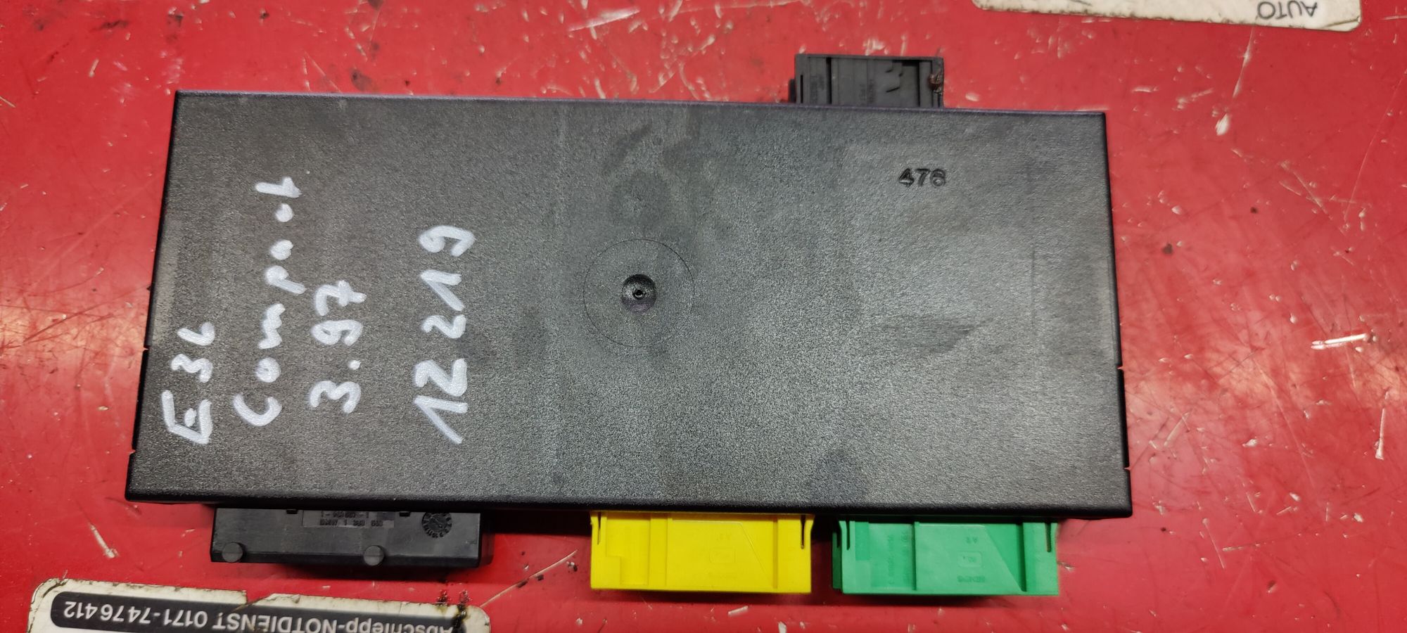 Grundmodul aus BMW E36 Compact / 61358369483 (gebraucht)